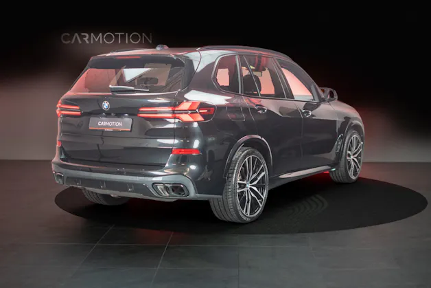 BMW X5 M60i xDrive M Sport Pro / Panorama / 360°Kamera / AHK