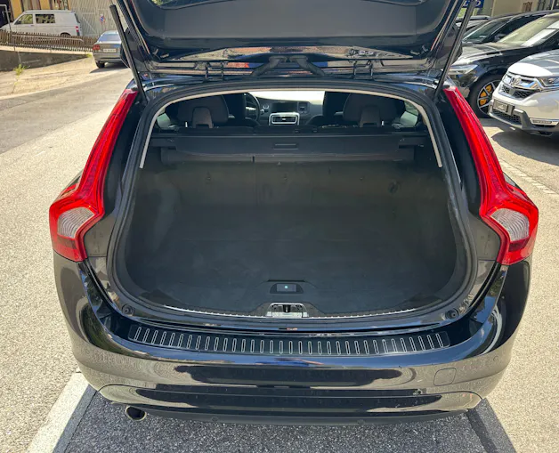 VOLVO V60 D3 Geartronic