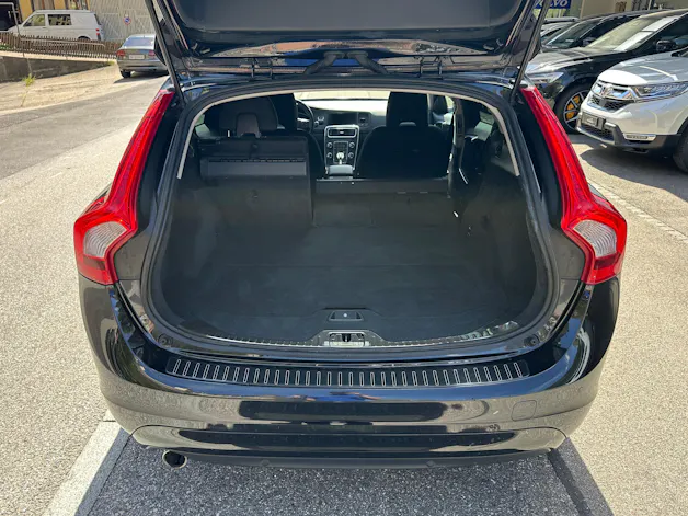 VOLVO V60 D3 Geartronic