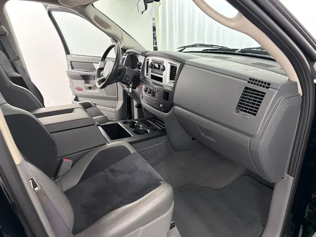 DODGE Ram 1500 SRT-10