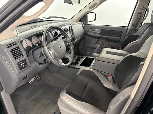 DODGE Ram 1500 SRT-10