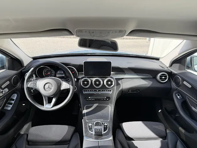 MERCEDES-BENZ C 400 Avantgarde 4Matic 9G-Tronic