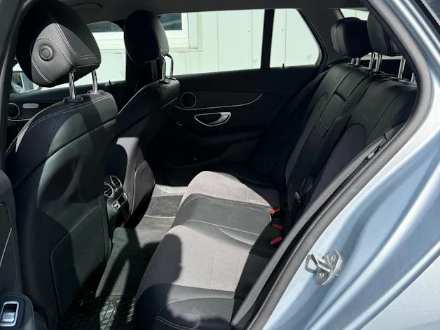 MERCEDES-BENZ C 400 Avantgarde 4Matic 9G-Tronic