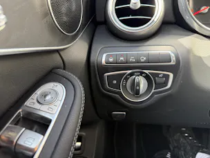 MERCEDES-BENZ C 400 Avantgarde 4Matic 9G-Tronic