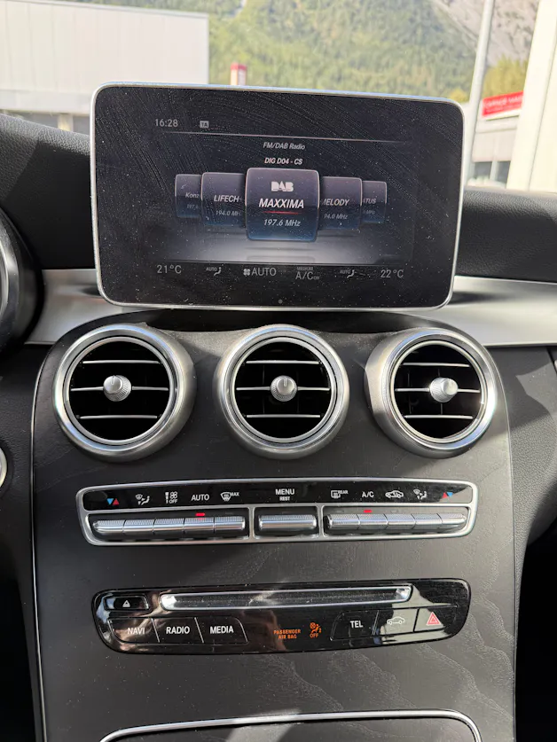 MERCEDES-BENZ C 400 Avantgarde 4Matic 9G-Tronic