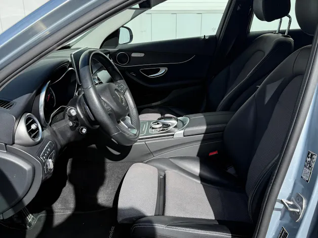 MERCEDES-BENZ C 400 Avantgarde 4Matic 9G-Tronic