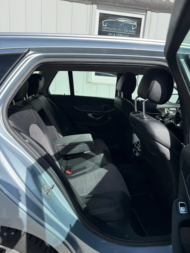 MERCEDES-BENZ C 400 Avantgarde 4Matic 9G-Tronic
