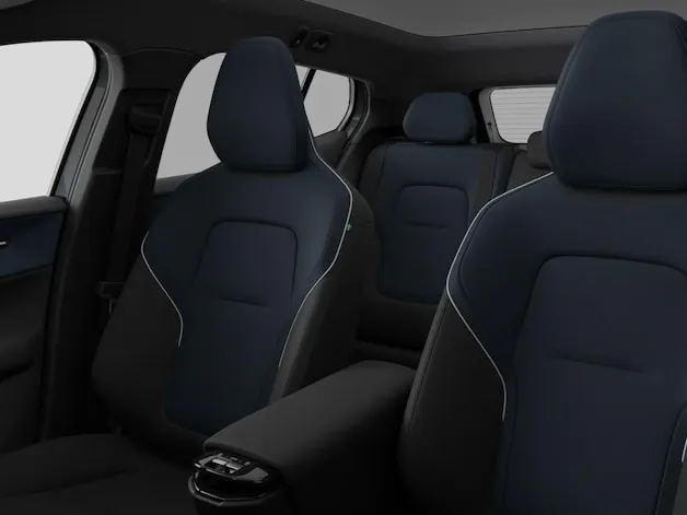 VOLVO EX30 P8 Ultra XCENTRIC Black Edition AWD