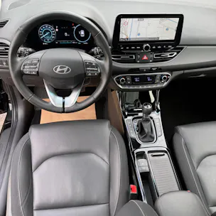 HYUNDAI i30 1.5 T-GDi Vertex 48V MH DCT *CH-FAHRZEUG*