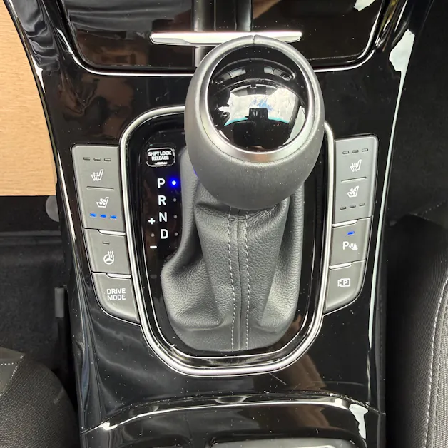 HYUNDAI i30 1.5 T-GDi Vertex 48V MH DCT *CH-FAHRZEUG*