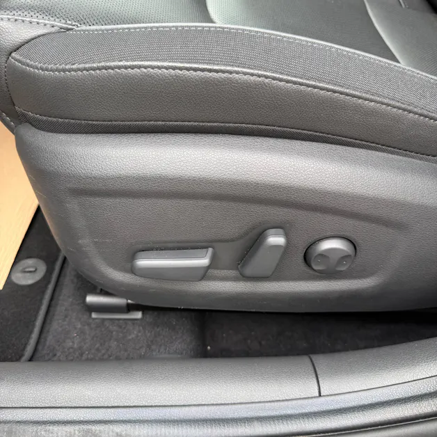 HYUNDAI i30 1.5 T-GDi Vertex 48V MH DCT *CH-FAHRZEUG*