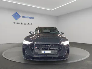 AUDI e-tron S quattro