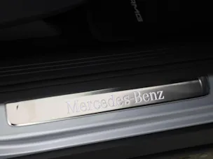 MERCEDES-BENZ GLB 220 4Matic 8G-Tronic