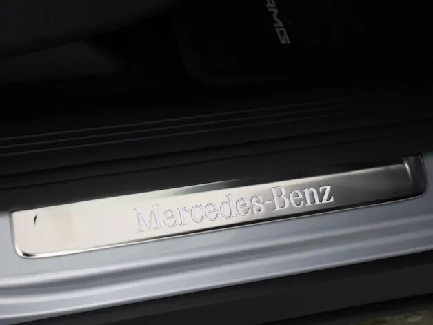 MERCEDES-BENZ GLB 220 4Matic 8G-Tronic