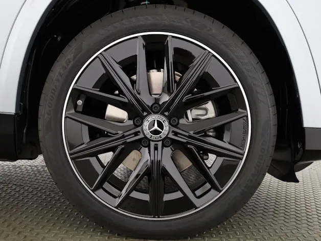 MERCEDES-BENZ GLB 220 4Matic 8G-Tronic