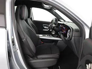 MERCEDES-BENZ GLB 220 4Matic 8G-Tronic