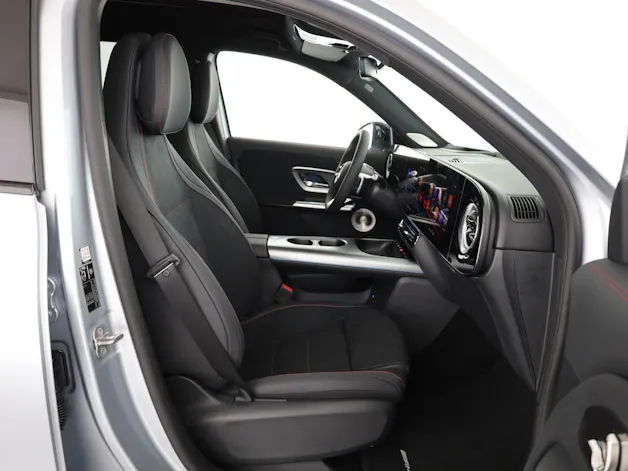 MERCEDES-BENZ GLB 220 4Matic 8G-Tronic
