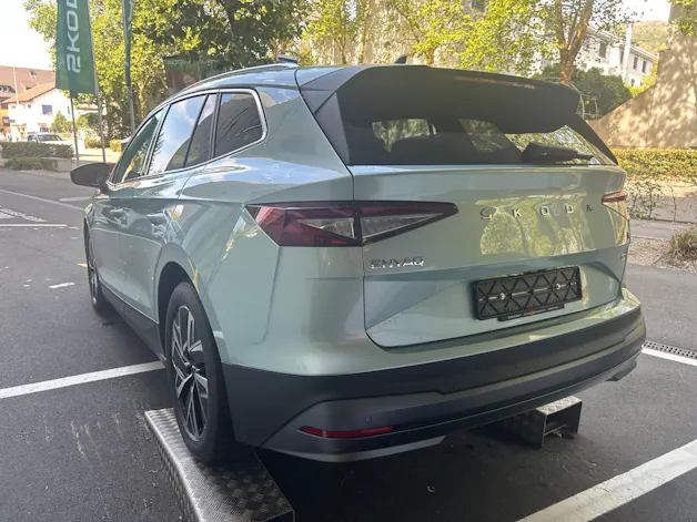 SKODA Enyaq iV 80x