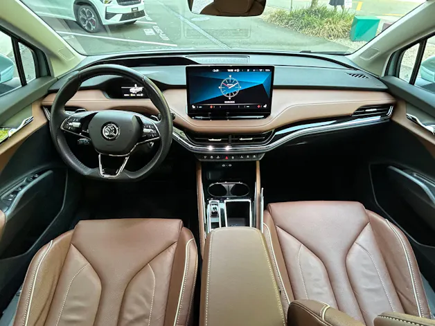 SKODA Enyaq iV 80x