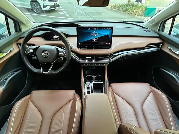 SKODA Enyaq iV 80x