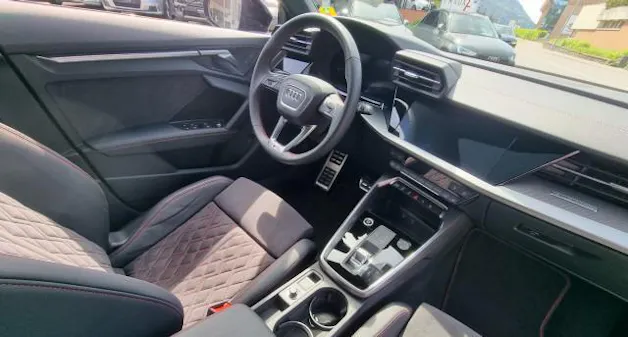 AUDI A3 SB 40 TFSI S line qu