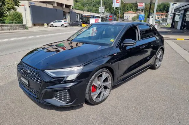 AUDI A3 SB 40 TFSI S line qu