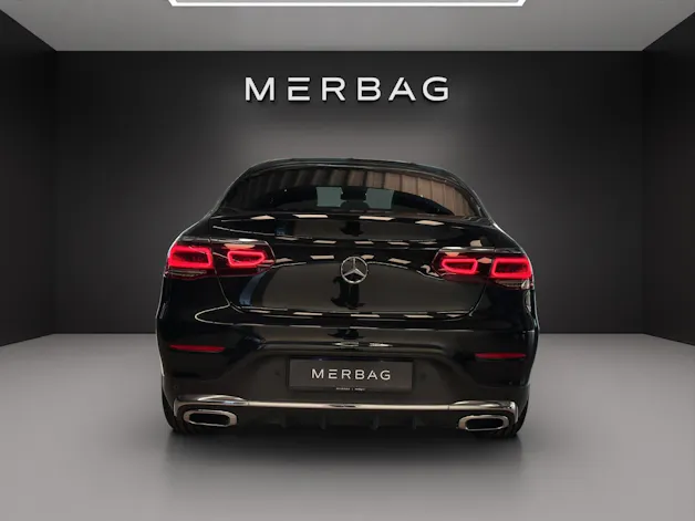 MERCEDES-BENZ GLC Coupé 300 AMG Line 4M