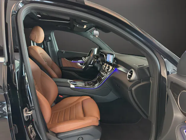 MERCEDES-BENZ GLC Coupé 300 AMG Line 4M