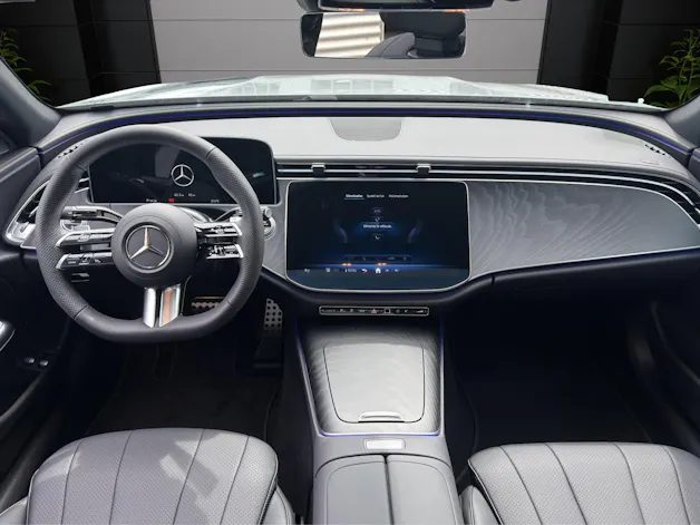MERCEDES-BENZ E 400 e 4Matic EQ Hybrid 9G-Tronic