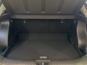 HYUNDAI Kona 1.6 GDi HEV Amplia DCT