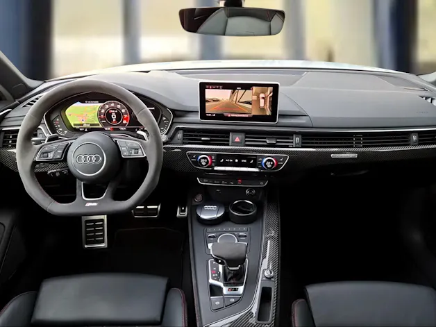 AUDI RS4 Avant 2.9 TFSI quattro tiptronic Gletscherweiss Metallic