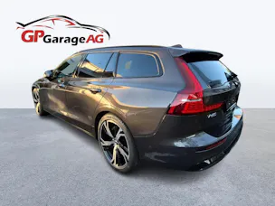 VOLVO V60 2.0 B4 Ultra Dark for Business