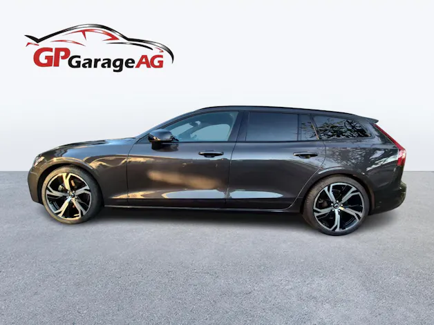 VOLVO V60 2.0 B4 Ultra Dark for Business