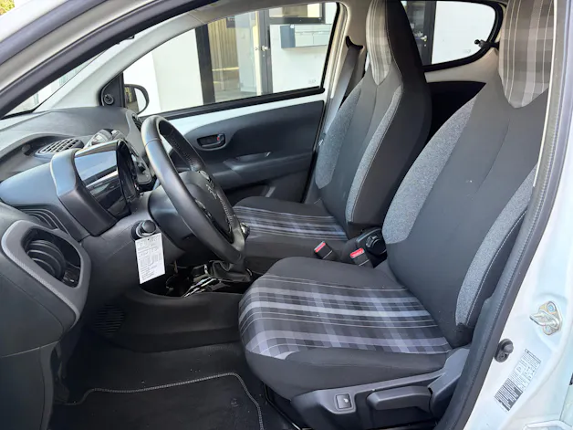 PEUGEOT 108 1.0 VTi Style S/S