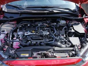 Toyota Corolla Cross 2.0 HSD Premium AWD-i