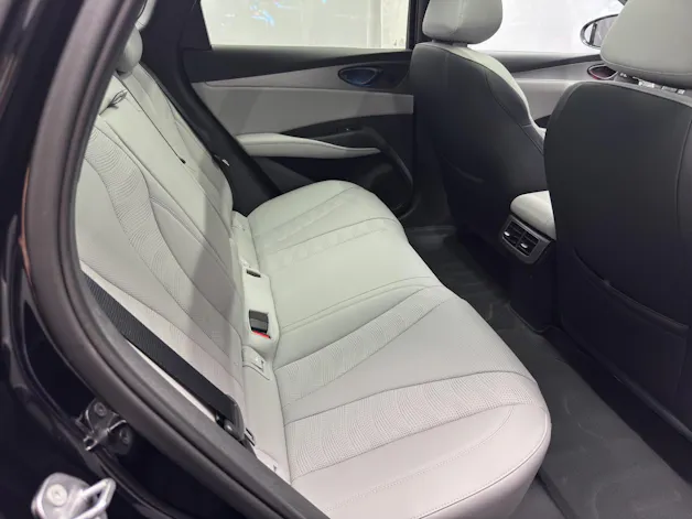 BYD Seal 6 DM-i Touring Comfort