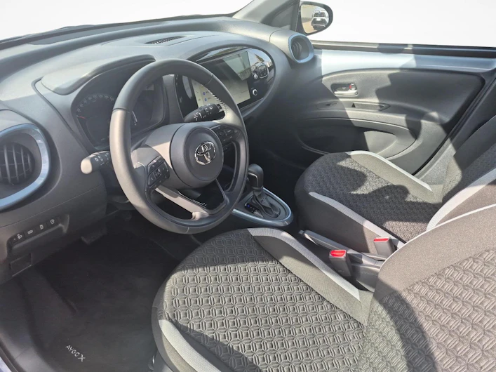 Fahrzeugbild TOYOTA AYGO X