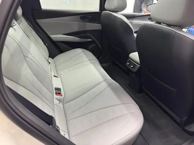 BYD Seal 6 DM-i Touring Comfort