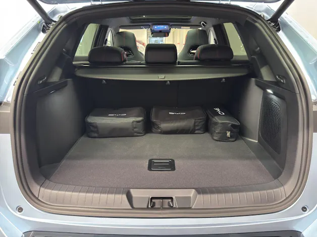 BYD Seal U DM-i Design AWD