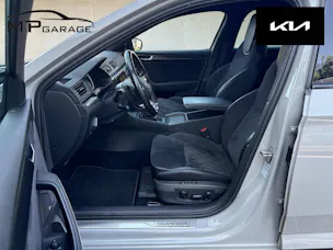 SKODA Superb Combi 2.0 TSI 280 SportLine Light 4x4 DSG
