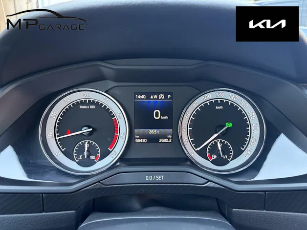 SKODA Superb Combi 2.0 TSI 280 SportLine Light 4x4 DSG