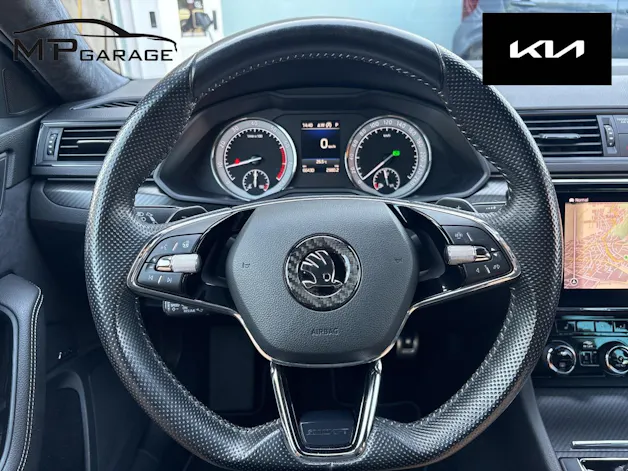 SKODA Superb Combi 2.0 TSI 280 SportLine Light 4x4 DSG
