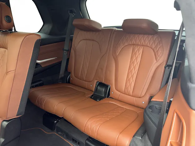 BMW X7 G07 40d xDrive SAG