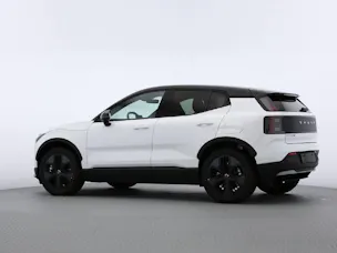 VOLVO EX30 Cross Country P8 Ultra AWD