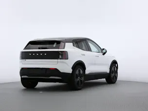 VOLVO EX30 Cross Country P8 Ultra AWD