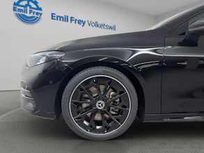 https://vehicle.imgix.net/4459210/ac565489-1dc8-481a-aec4-2b36870a66e9.jpg