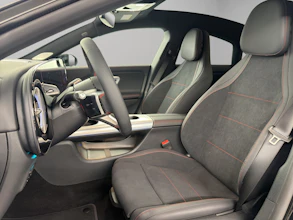 https://vehicle.imgix.net/4459210/d500a83e-f614-40d6-8b65-9a44aac08ab6.jpg