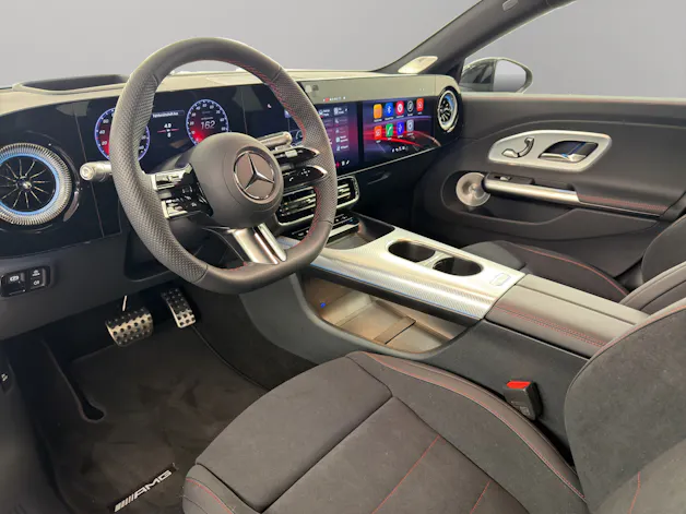 MERCEDES-BENZ CLA-Klasse CLA 350 AMG Line 4matic
