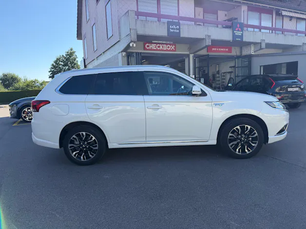 Mitsubishi Outlander 2.0 PHEV Diamond