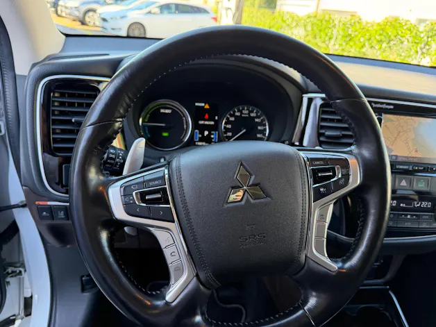 Mitsubishi Outlander 2.0 PHEV Diamond